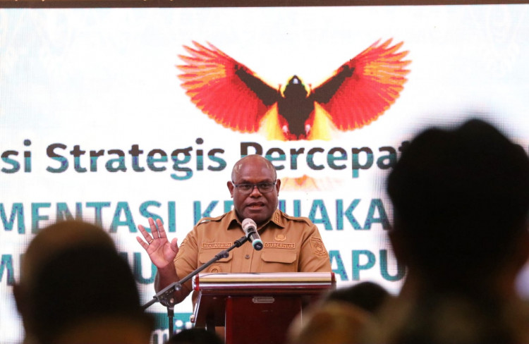 Gubernur Papua Tengah Tutup Forum Strategis Otsus, Tekankan Validitas Data dan Kolaborasi Pembangunan Papua