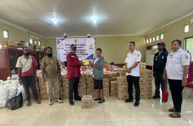 Pastikan Tepat Sasaran, Data Penerima Bantuan Permakanan Otsus di Kuala Kencana Diverifikasi