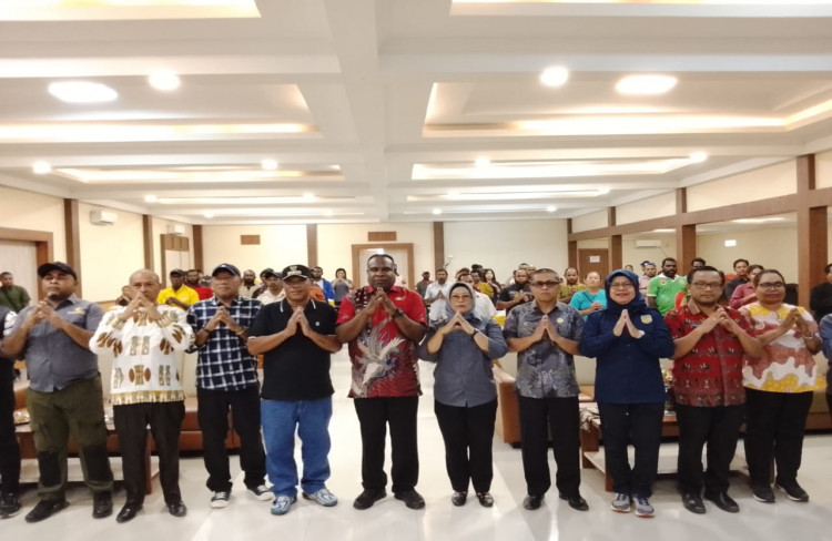 DPMK Mimika Perkuat BUMDES-Kampung, Enam Kampung Terima Dana Pengembangan 50 Juta