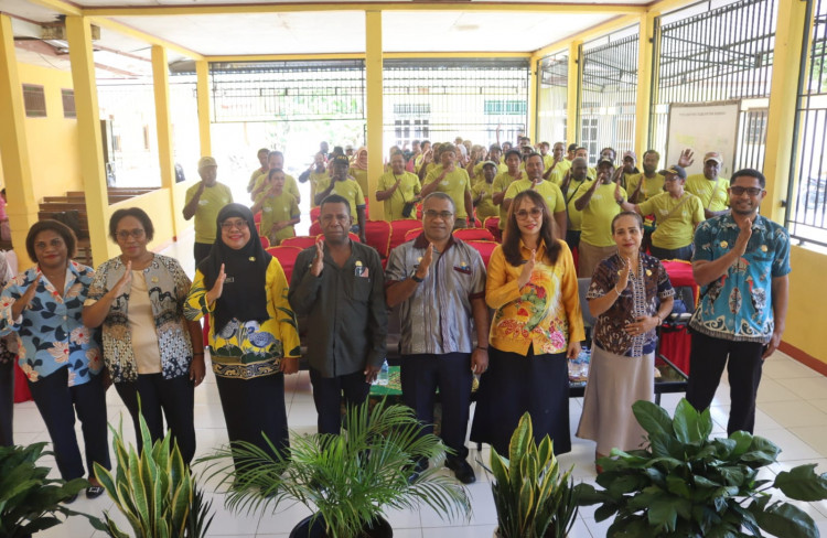 Distrik Iwaka Gelar Sosialisasi Pengelolaan Dana Desa dan Temuan Pemeriksaan Pertanggungjawaban Dana Desa